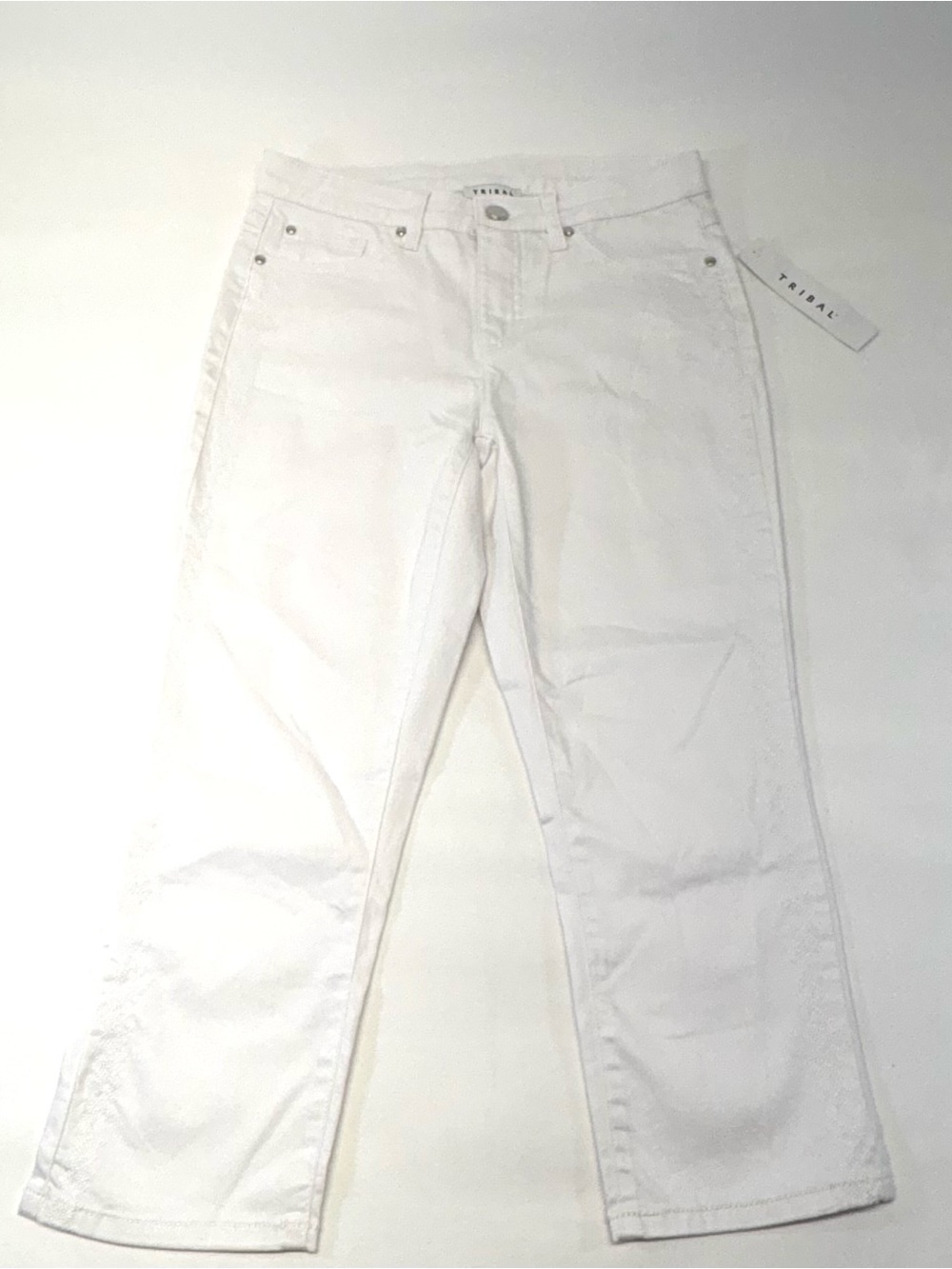 NWT Tribal White Cropped Straight Leg Jeans Size 4